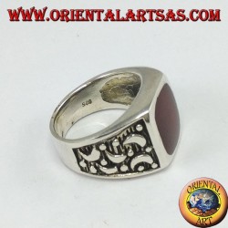 Silver ring and corney with lateral carved moons