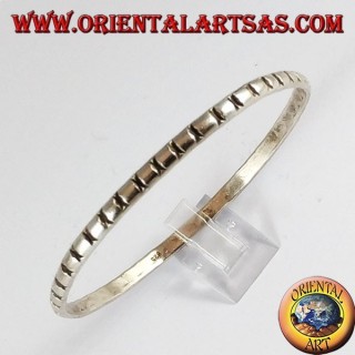 Silver bracelet 925, round with carvings