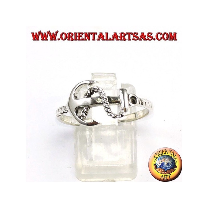 Bague en argent, ancre en croix avec corde
