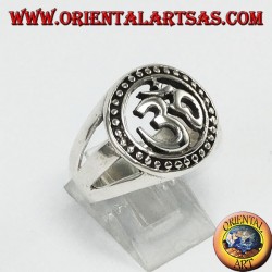 Silver ring, syllable Oṃ the most sacred