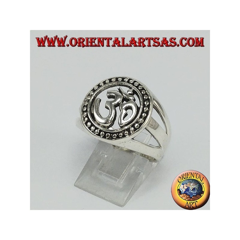 Anillo de plata, sílaba Oṃ el más sagrado