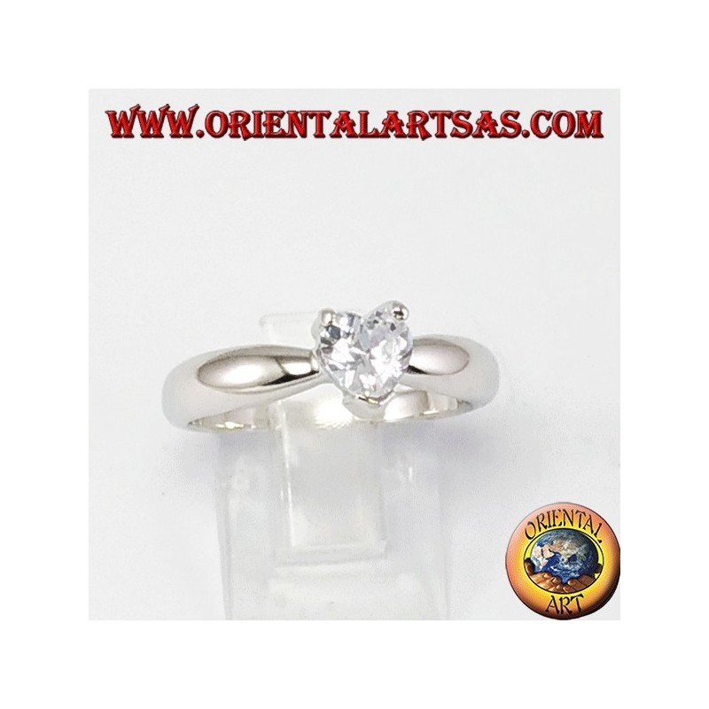 Anillo de plata con corazón de circonita, solitario con corazón
