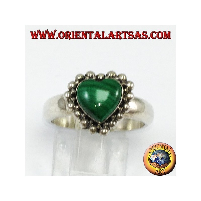 Silver ring with malachite in the shape of a heart