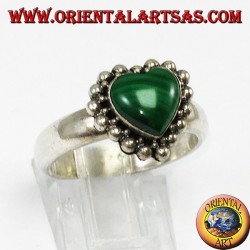 Bague en argent avec malachite en forme de coeur