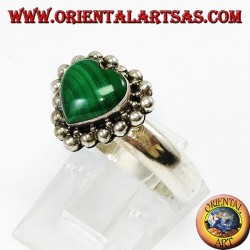 Silver ring with malachite in the shape of a heart