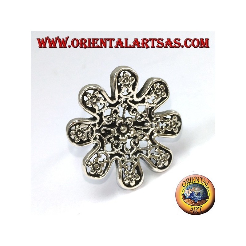 Bague en argent en forme de fleur avec des roses percées