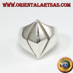 Silver ring, pyramid with rhombus base