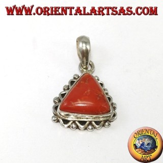 Ciondolo in argento con corallo triangolare Tibetano