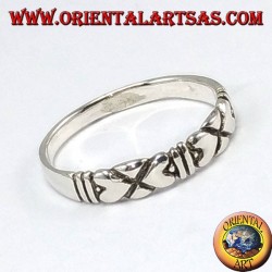 Bague en argent, avec des coeurs opposés