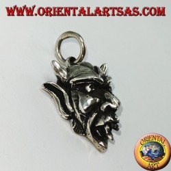 Colgante en plata la cara del diablo