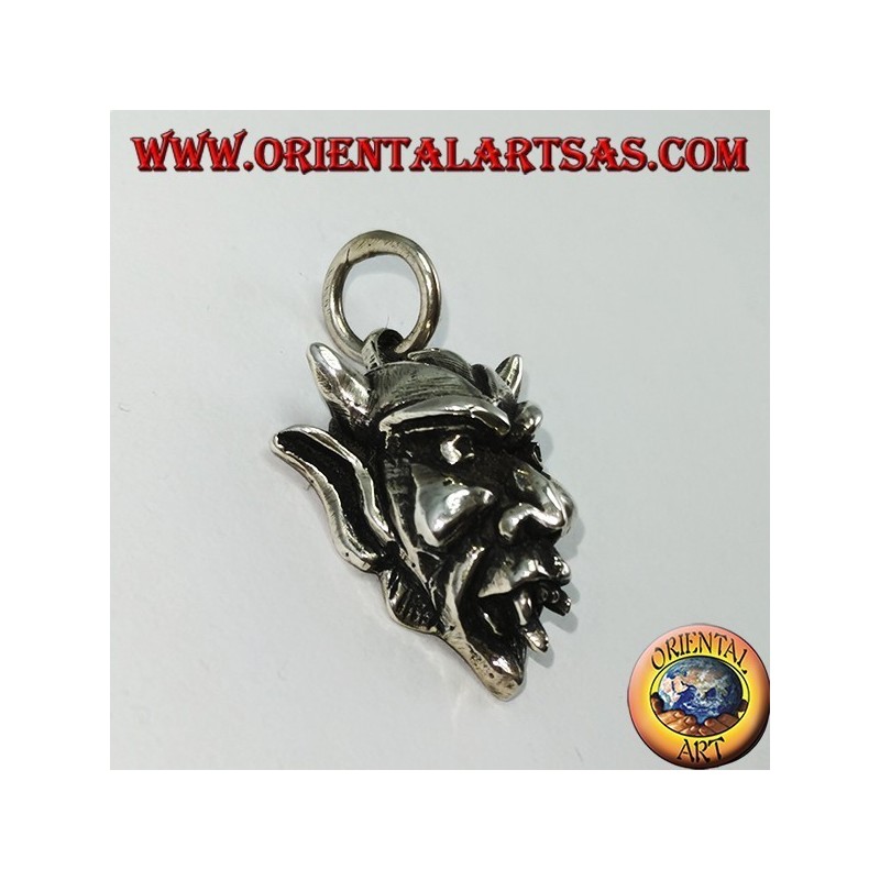 Pendant in silver the face of the devil