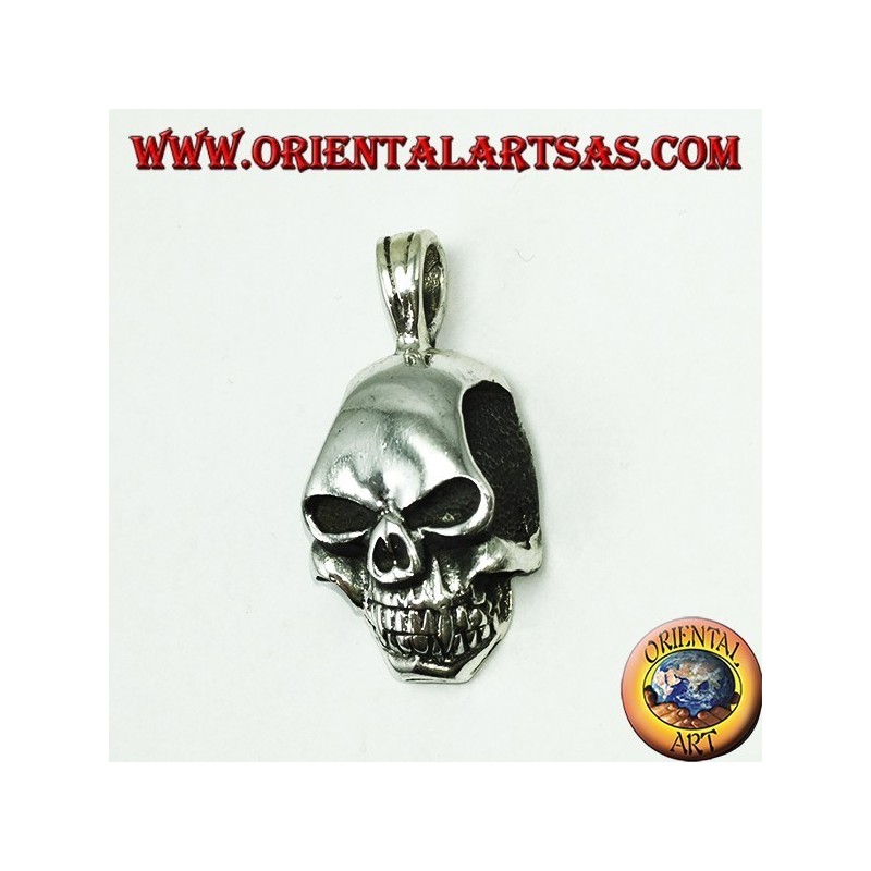 Colgante de plata en forma de calavera