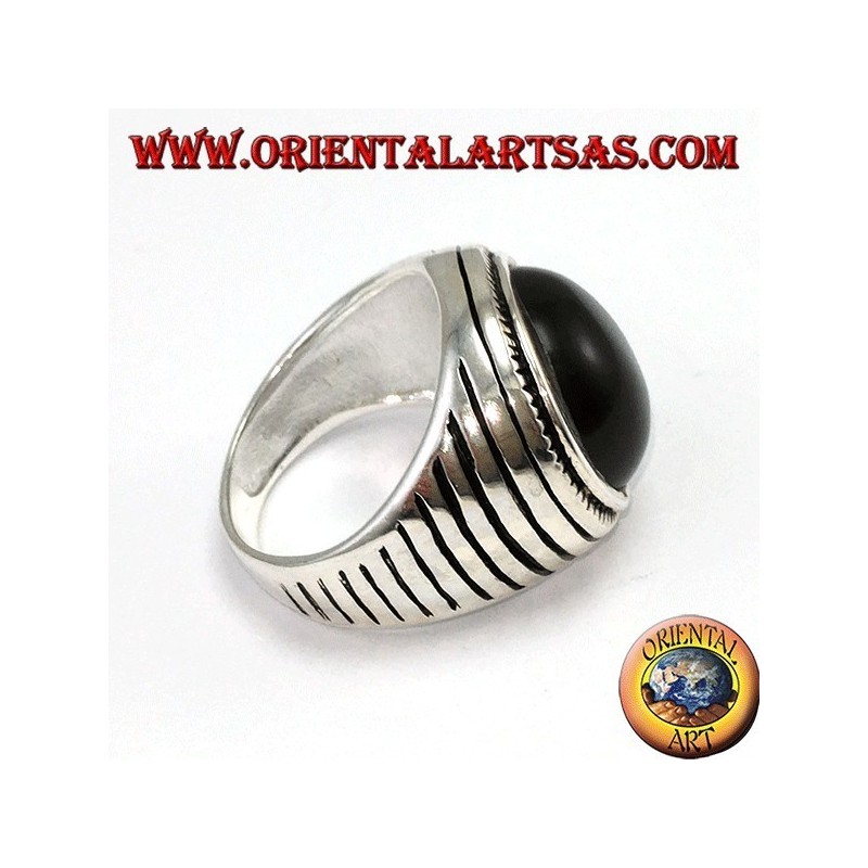 Silver ring with round hemisphere onyx