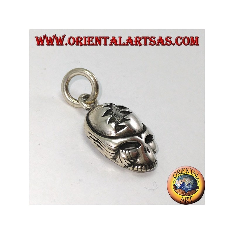 Colgante en plata 925 con calavera alien