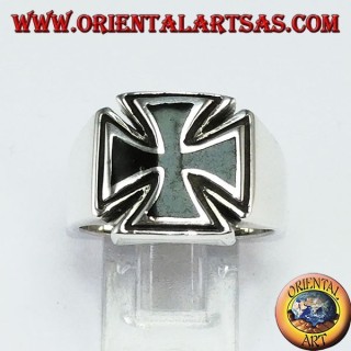 Bague en argent avec croix de Malte et onyx synthétique