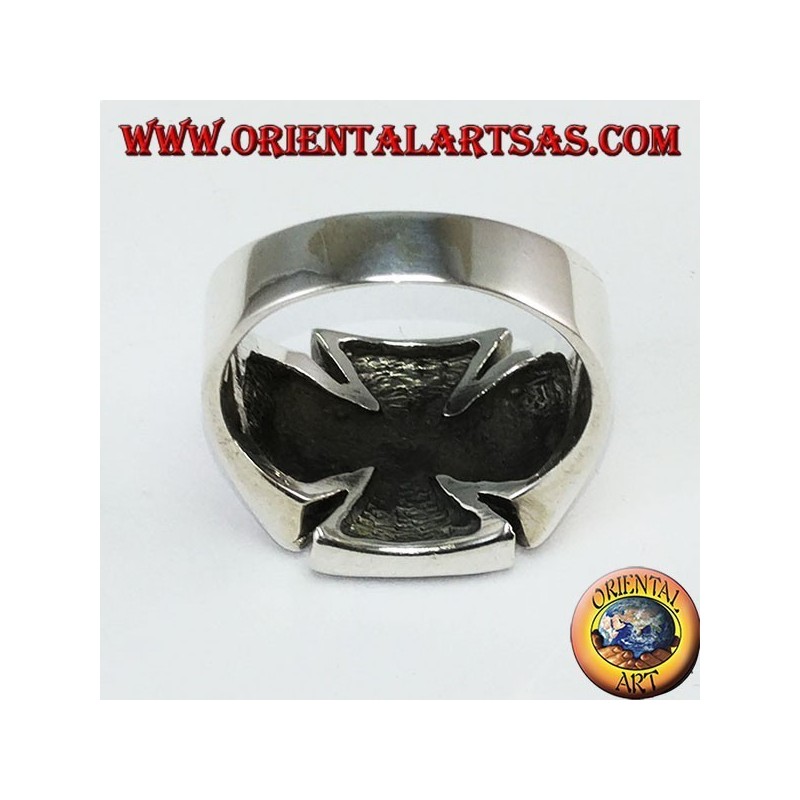 Anello in argento croce di Malta con onice sintetica