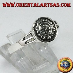 Anillo de plata con sol maya