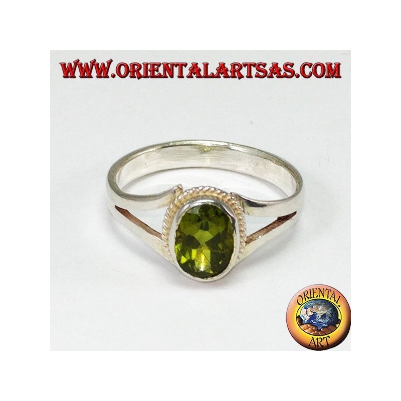 Silberring mit natürlichem Peridot (klein)