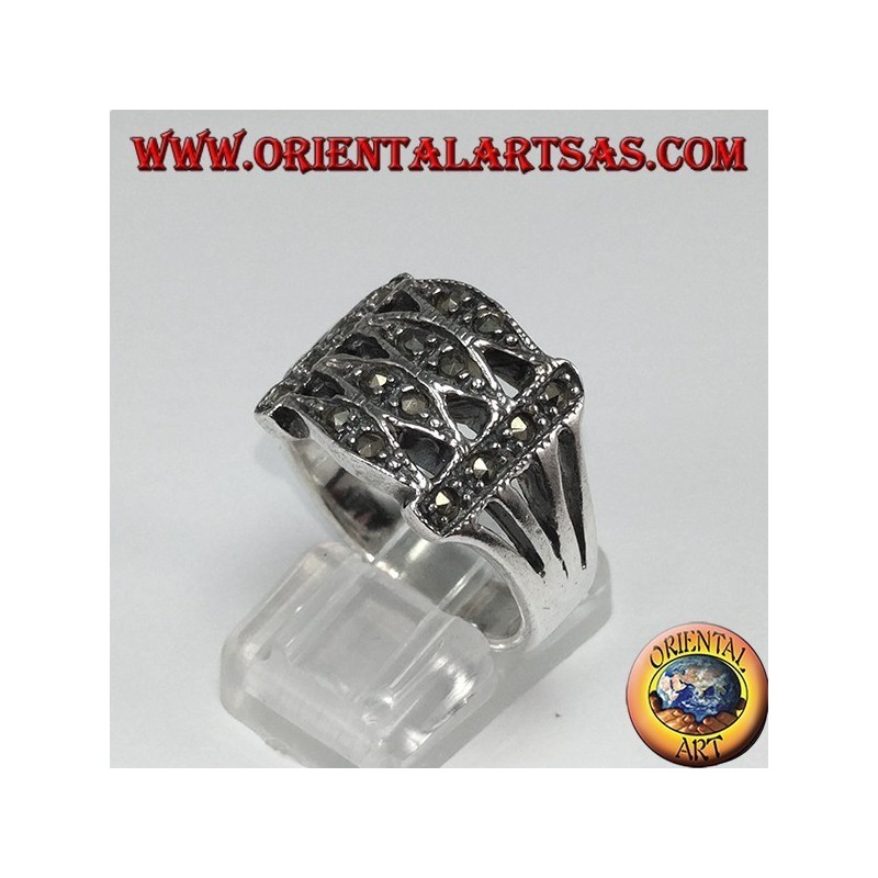 Anillo de plata con marcasita con 4 elipses paralelas