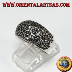 Ring in silver convex with marcasite