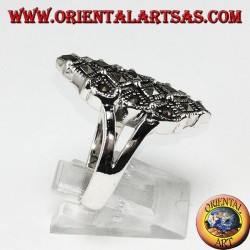 Anillo de plata con marcasita cuadrado