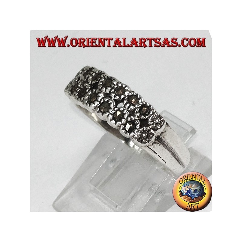 Anello in argento con due file di  marcasite
