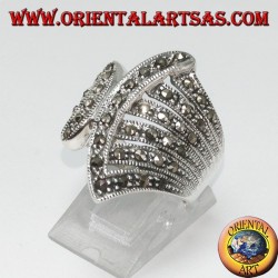 Bague en argent avec marcassite (en forme d'éventail)