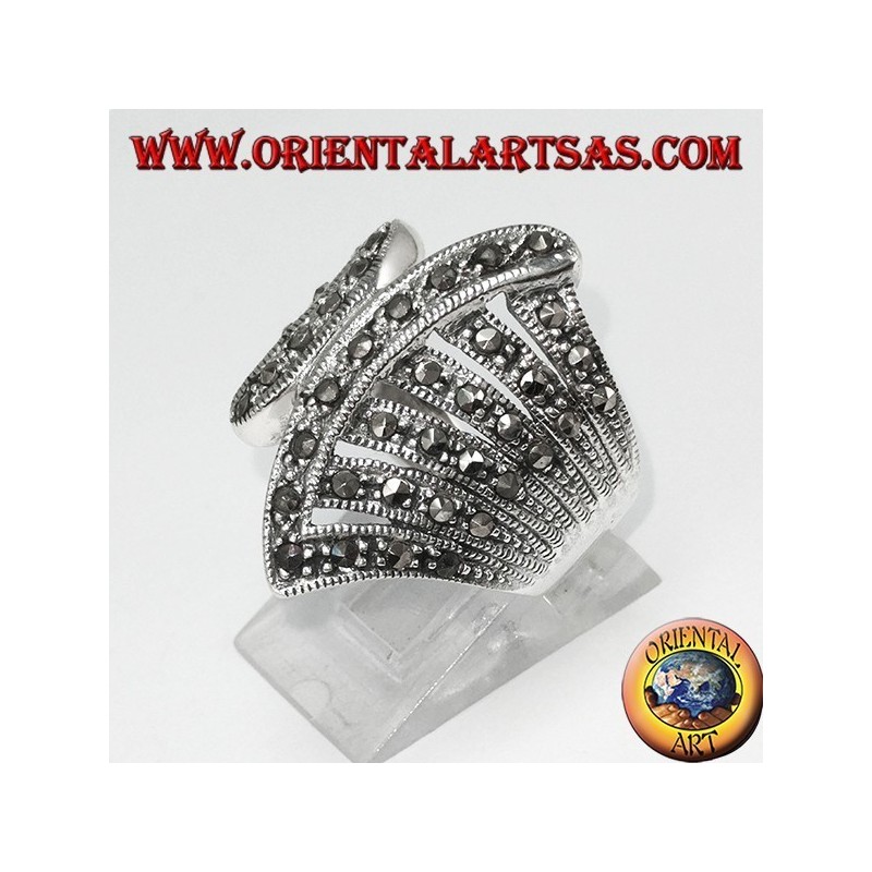 Silberring mit Markasit (fächerförmig)