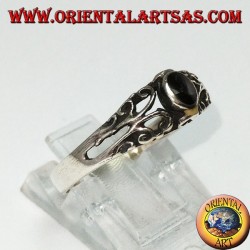 Silver ring with onyx, small with decorations