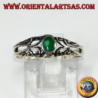 Anillo de plata con ágata verde, pequeño con decoraciones