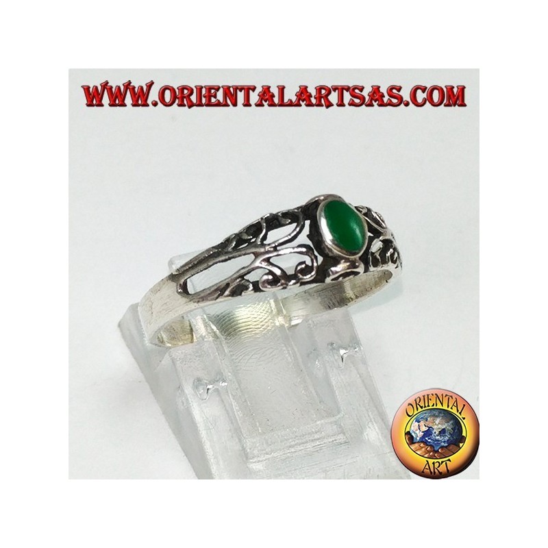 Anello in argento con agata verde , piccolo con decorazioni
