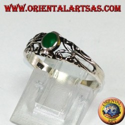 Anillo de plata con ágata verde, pequeño con decoraciones