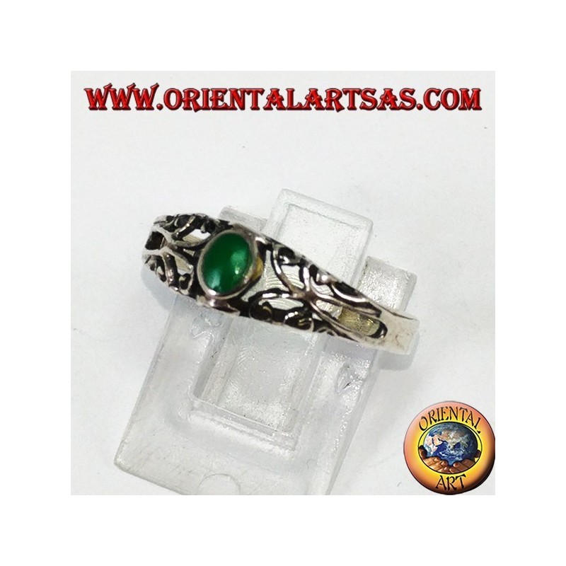 Anello in argento con agata verde , piccolo con decorazioni