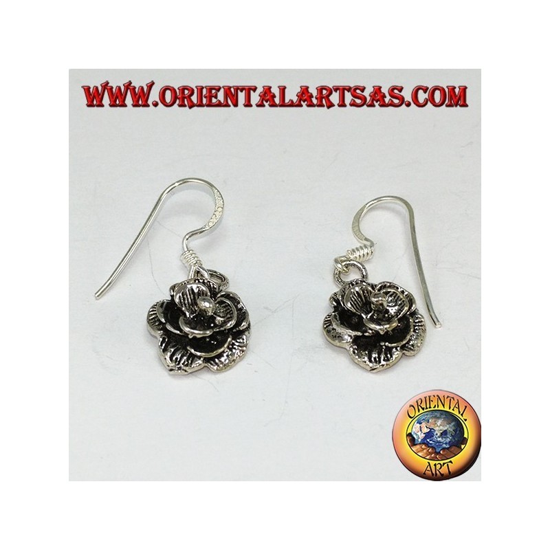 Pendientes colgantes de plata en forma de rosas