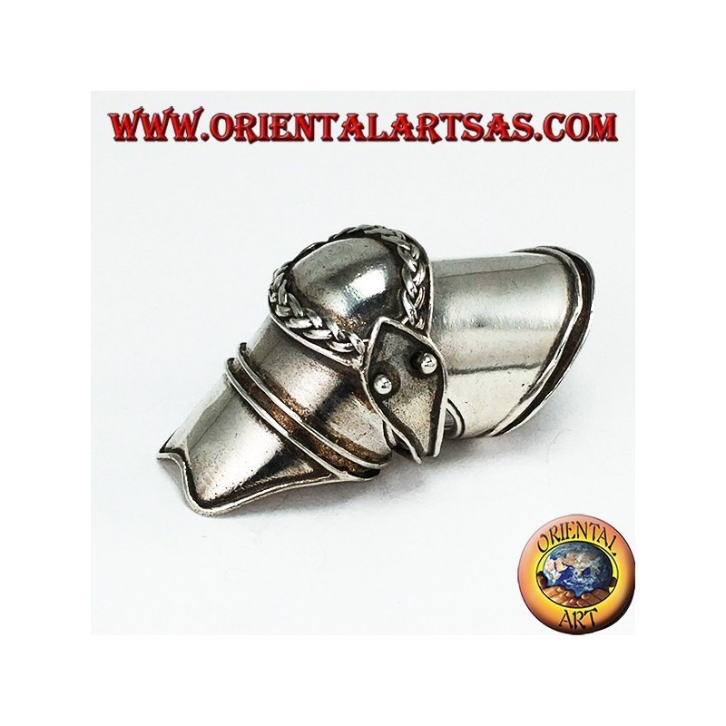 Anello Armatura medievale in argento con decori a treccia
