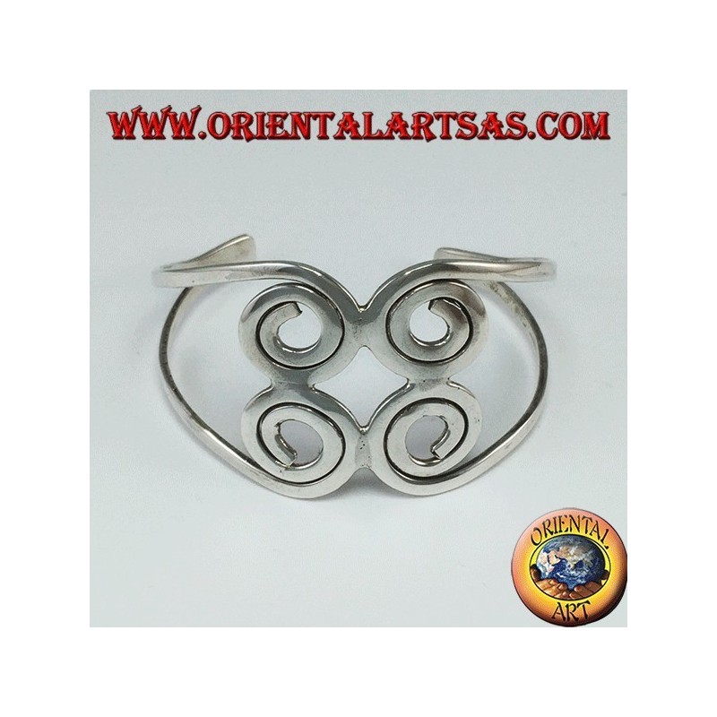 Bracelet rigide en argent 925 avec quatre spirales faites à la main