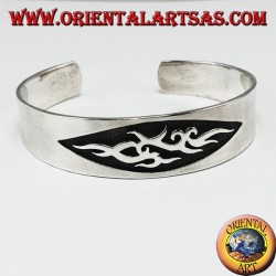 Pulsera rígida en plata 925 con talla tribal en bajo relieve