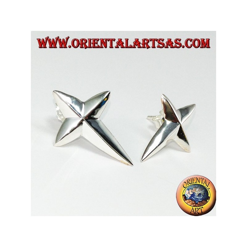 Boucles d'oreilles à lobes en argent en forme de croix pointue
