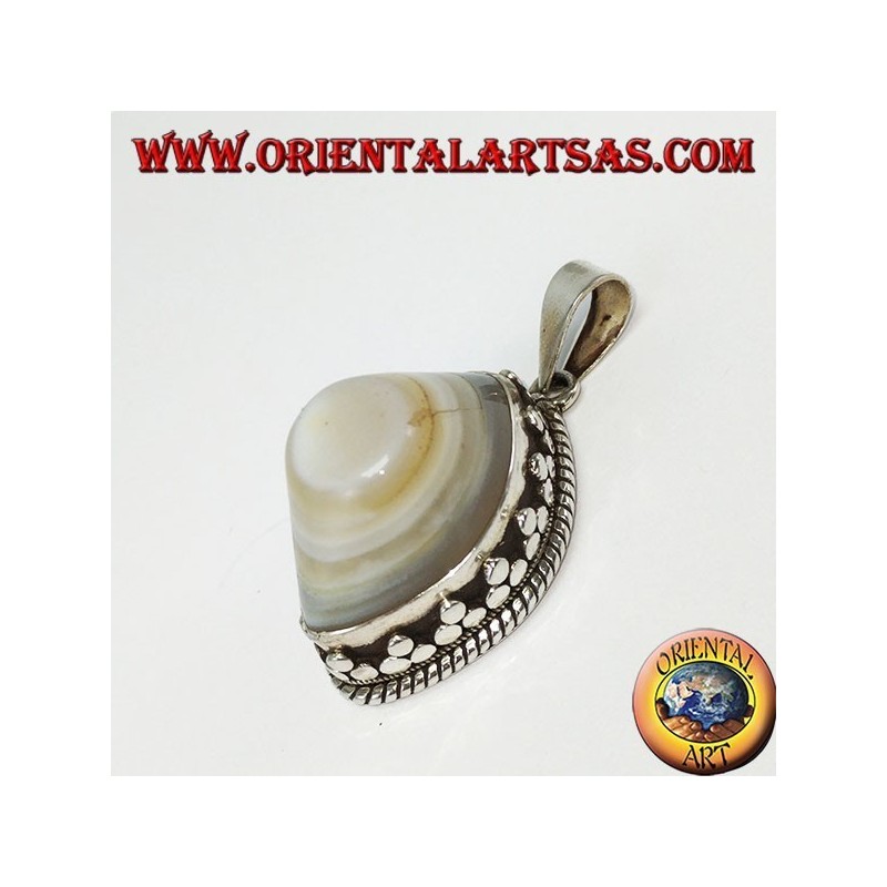 Colgante de ojo de Shiva con una configuración de plata alta