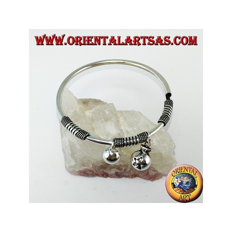 Rigid round bracelet with pendants in 925 silver