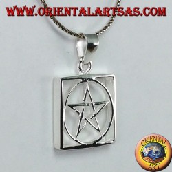 Pendentif en argent avec pentagramme tressé entouré d'un cercle dans le carré