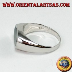 Bague en argent avec onyx plat ovale monté en croix