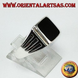 Silver ring with square onyx and engravings with three staves on the sides