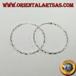 Orecchini in argento a cerchio attorcigliato da 40 mm. di diametro ⌀