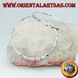 Orecchini in argento a cerchio attorcigliato da 40 mm. di diametro ⌀
