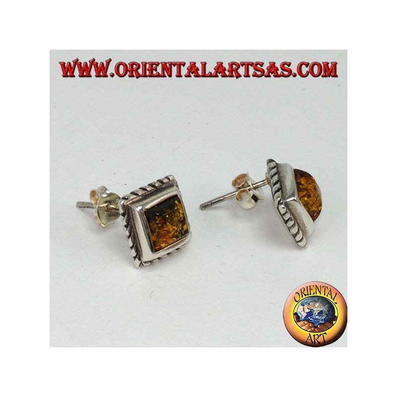 Boucle d'oreille pendante avec ambre ovale vert en argent