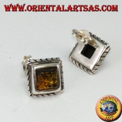 Orecchino a lobo con Ambra verde quadrata in argento