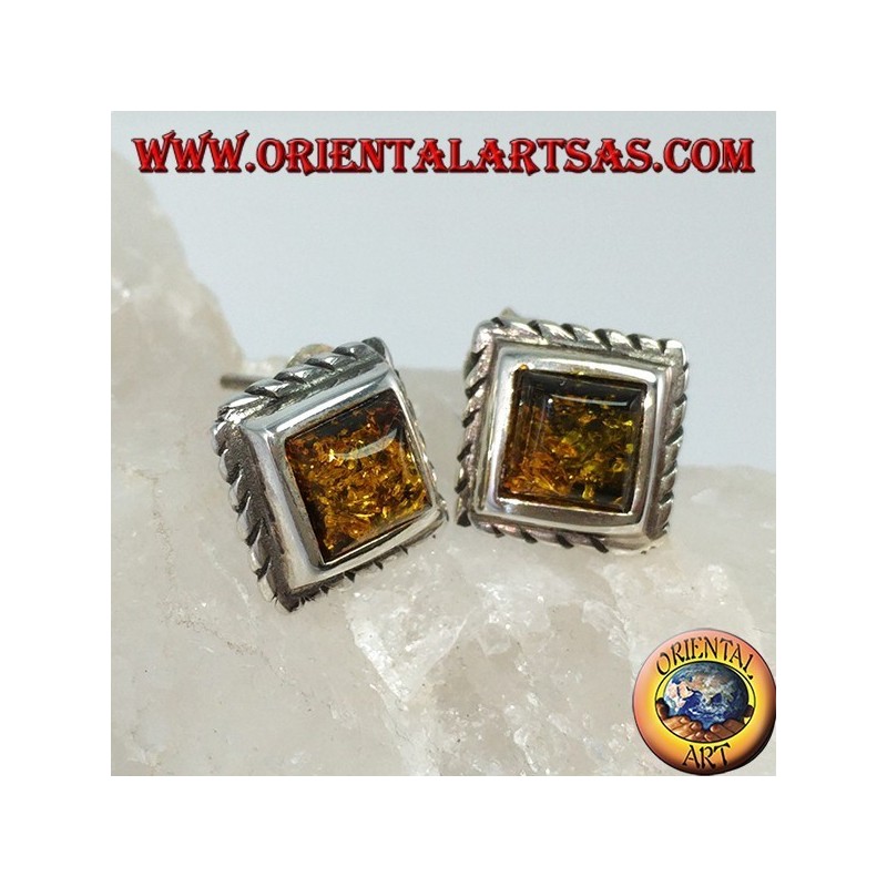 Boucle d'oreille pendante avec ambre ovale vert en argent