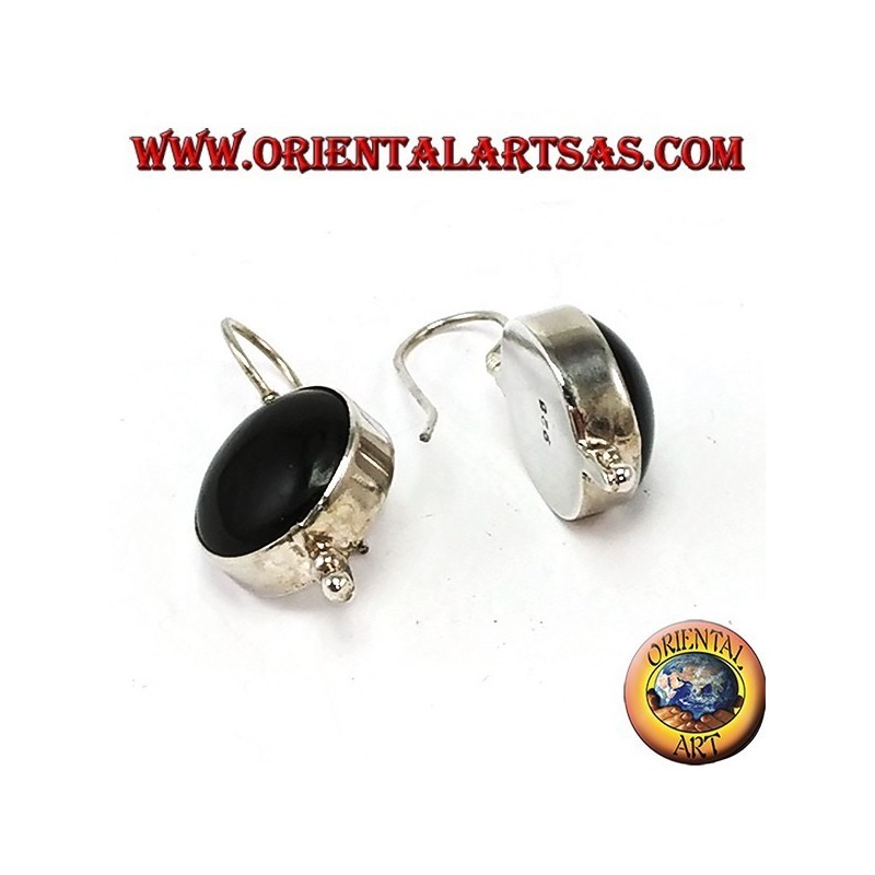 Boucles d'oreilles simples en argent avec un grand onyx rond