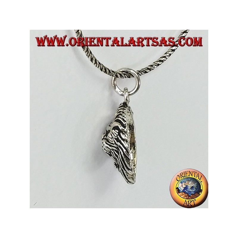 Pendant in 925 silver lion head